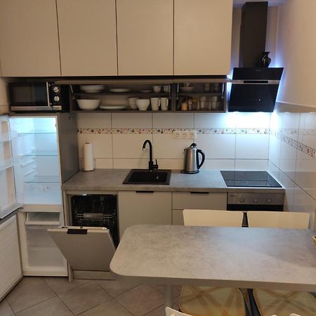 Apartman Renata Omiš Zewnętrze zdjęcie